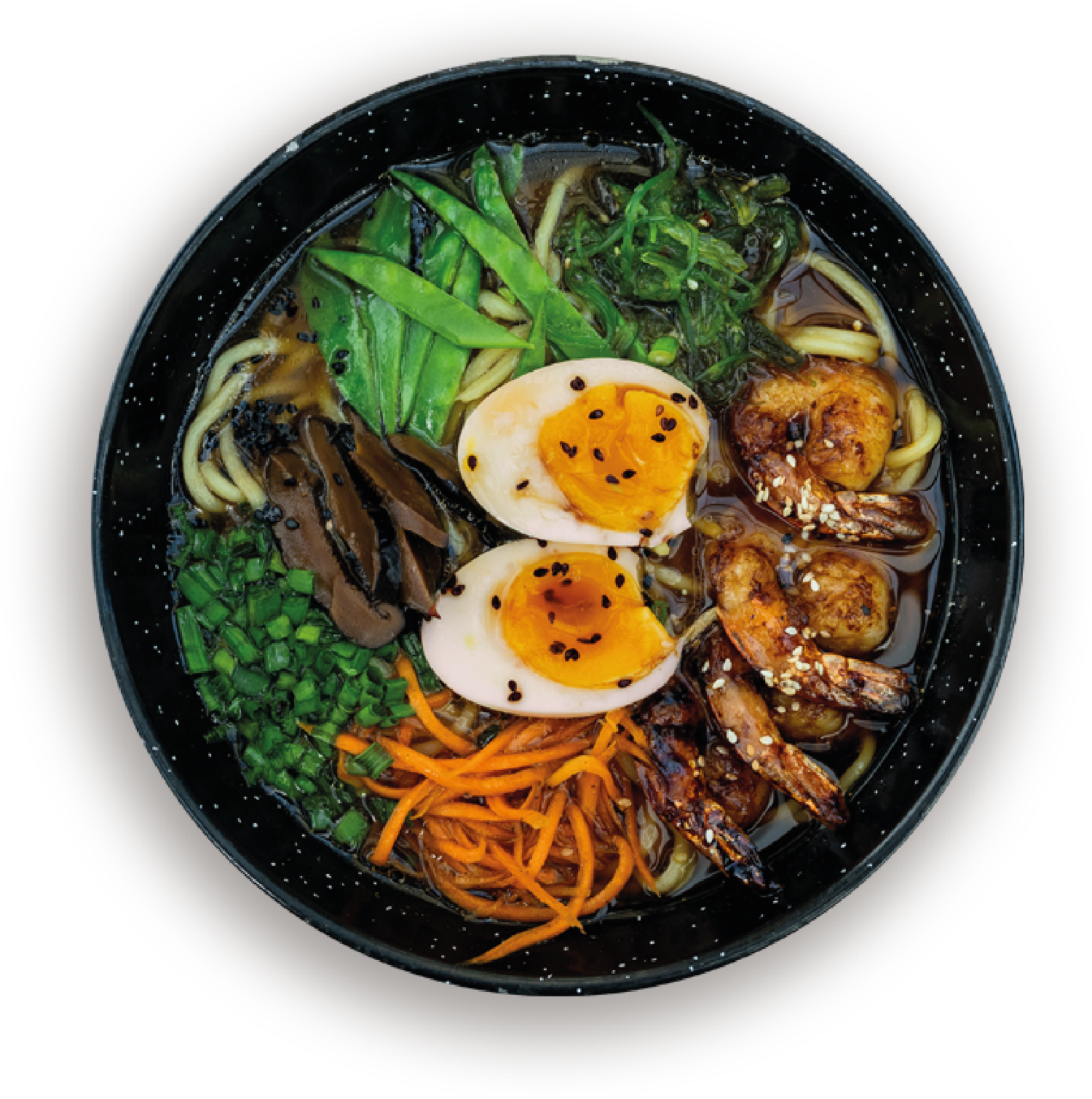 Ramen: Krewetki tygrysie 16/20 lub tofu, bulion, alkaliczny makaron, pikiowana marchew, takuan, wakame, edamame, sezam, groszek cukrowy, jajko marynowane, grzyby shiitake, szczypior
